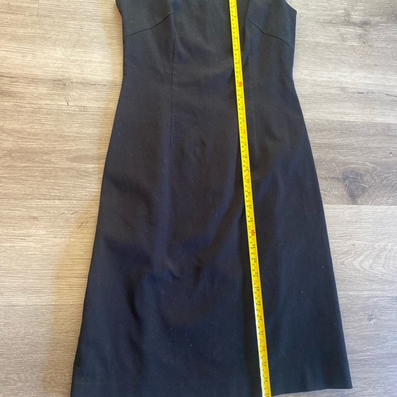 Black Cap-Sleeve Midi Sheath Dress, made in Japan, 97% cotton - Picture 3 of 6